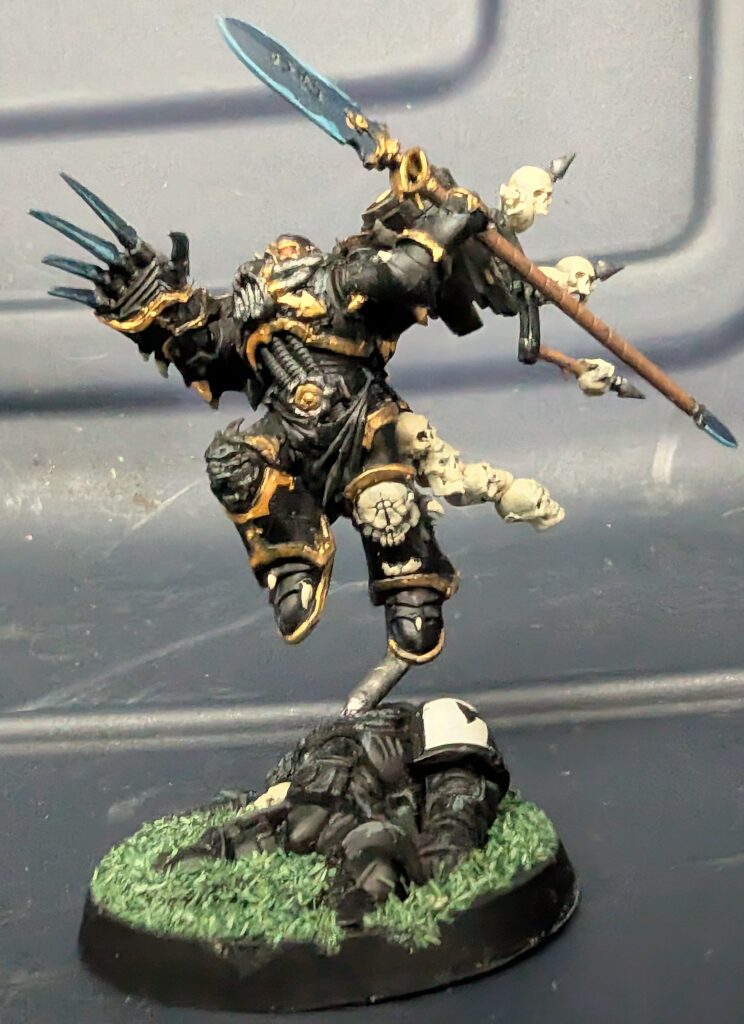Haarken Worldclaimer Minature front view